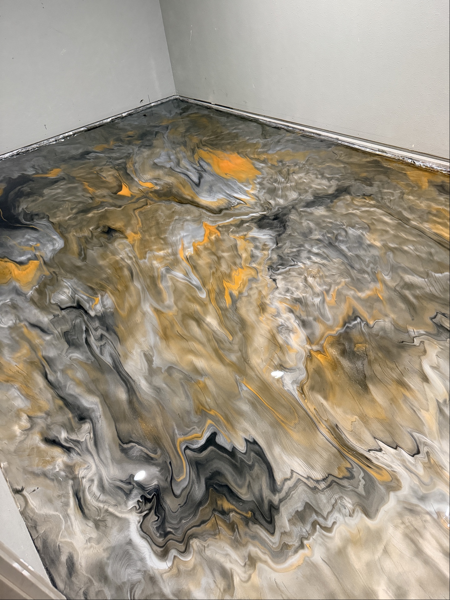 Metallic epoxy garage floor - Vancouver WA